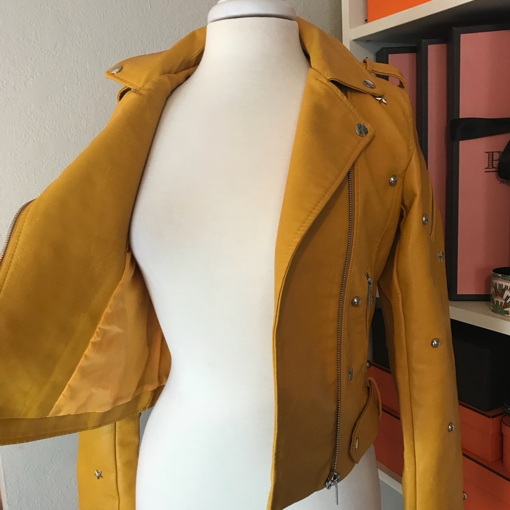 Star Studded Biker Moto Jacket Jaune Vegan Leather - Picture 5 of 8